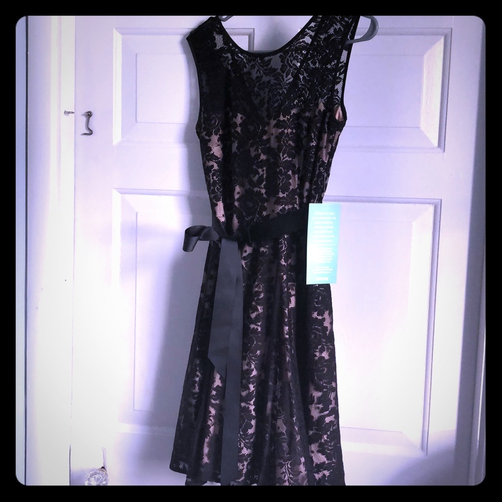 Size six formal dress. Brand new.